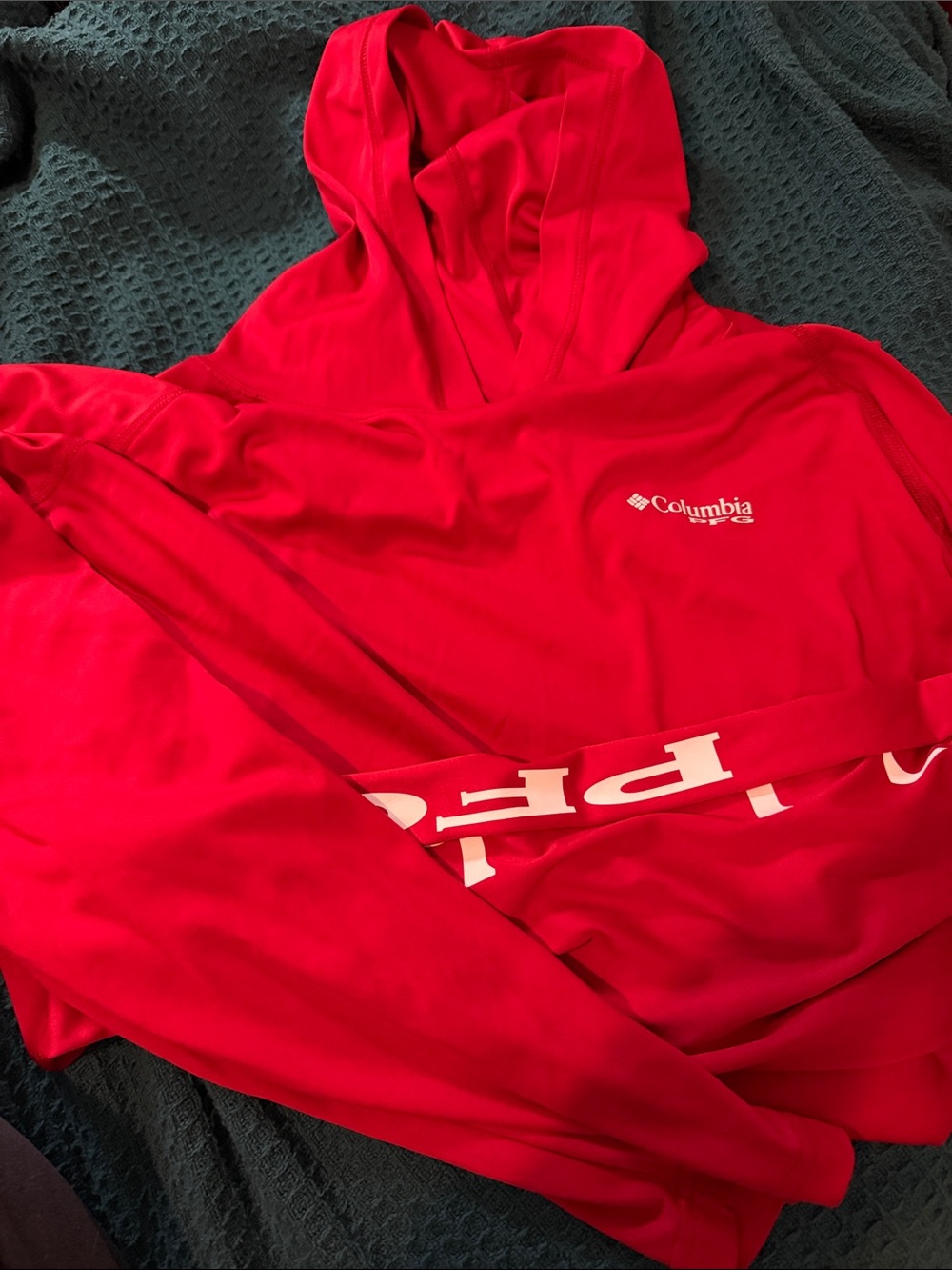Columbia Red Hooded Performance Pullover